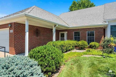 1522 Williamsburg Dr, Manhattan, KS 66502 - photo 5