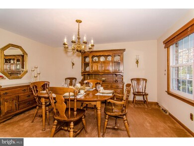 291 S Woodmont Dr, Downingtown, PA 19335 - photo 4