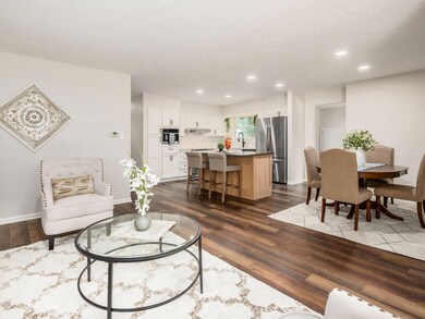 5624 Sandalwood Blvd, Columbus, OH 43229 - photo 6