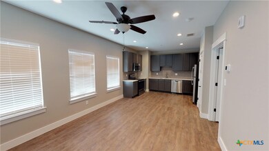 311 Craddock Ave unit 102, San Marcos, TX 78666 - photo 6