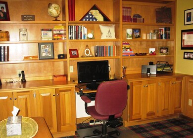 Den with built-ins
