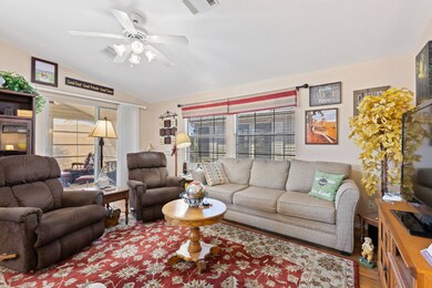 215 N Power Rd unit 322, Mesa, AZ 85205 - photo 4