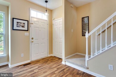 4106 Ashmere Cir, Dumfries, VA 22025 - photo 3