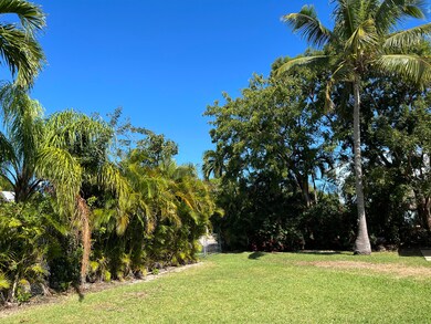 Side Yard Entrance