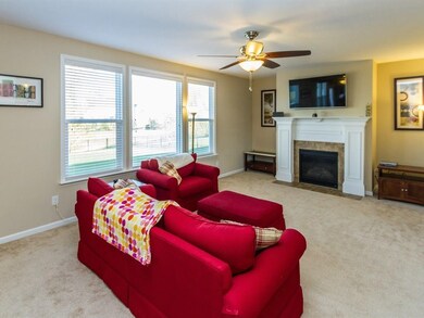 12334 Westmorland Dr, Fishers, IN 46037 - photo 4
