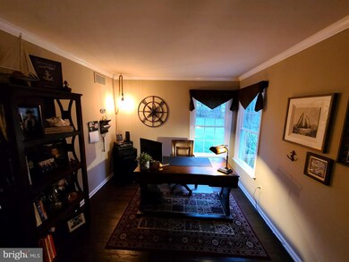 2222 Locust Dr unit 18, Lansdale, PA 19446 - photo 6