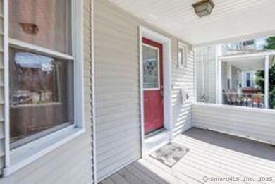 826 Norman St, Bridgeport, CT 06605 - photo 5