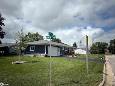 3102 3rd St, Emmetsburg, IA 50536 - photo 3