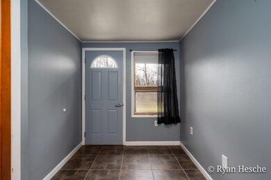 490 S Nevins Road-24
