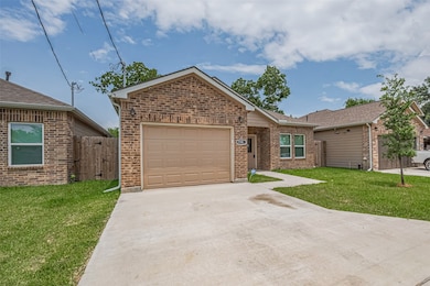 Charming brick single-story home with a neatly man