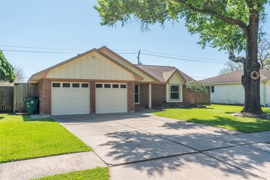 11318 Newton St, Houston, TX 77089 - photo 6