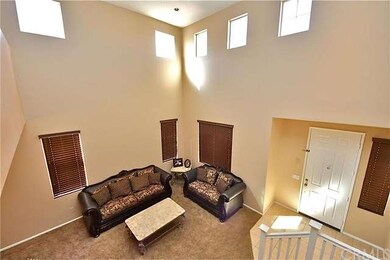 2-story ceiling over the formal living room
