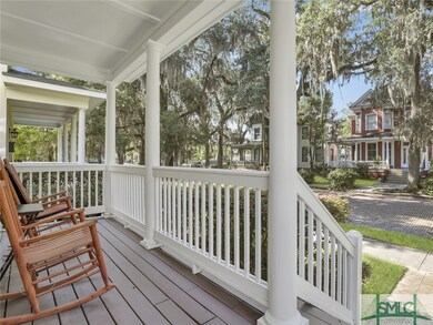 210 W 36th St, Savannah, GA 31401 - photo 3