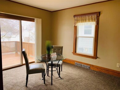 1326 Burch Ave NW, Cedar Rapids, IA 52405 - photo 3