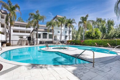 17735 Kinzie St unit 112, Northridge, CA 91325 - photo 2