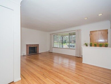 2341 Yorkshire Rd, Ann Arbor, MI 48104 - photo 4