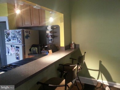 236 Hampshire Ave, Audubon, NJ 08106 - photo 4