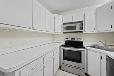 2732 SW Matheson Ave unit 112-H2, Palm City, FL 34990 - photo 7