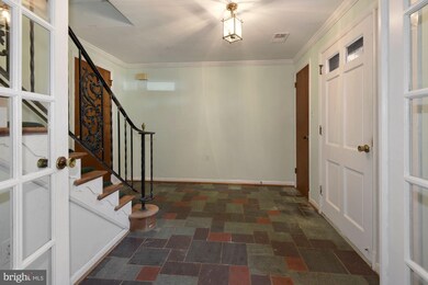 6643 Kirby Ct, Falls Church, VA 22043 - photo 6