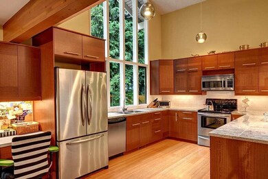 7490 85th Ave SE, Mercer Island, WA 98040 - photo 5