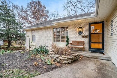 9929 W 69th St, Shawnee, KS 66203 - photo 3