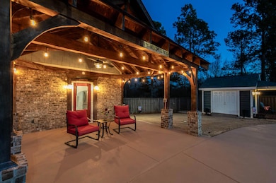 Pool House Entrance!