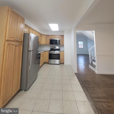 147 Blanchard Rd, Drexel Hill, PA 19026 - photo 2