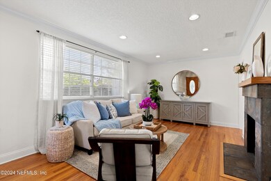 09-Living Room