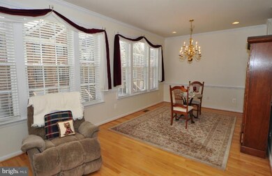 20361 Fallsway Terrace unit 62, Sterling, VA 20165 - photo 6