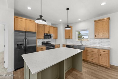 08-3030 Cougar Street Silver Springs NV