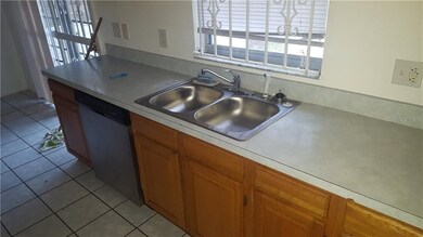 3405 Myrica St, Tampa, FL 33619 - photo 5