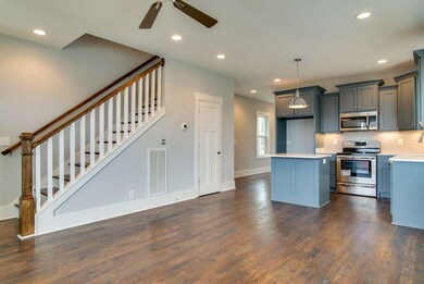 145 Cy Thomas Rd, Shelbyville, TN 37160 - photo 5