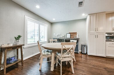 1618 Chantilly Ln, Houston, TX 77018 - photo 3