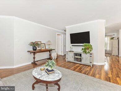 2502 Shelley Cir unit 2B, Frederick, MD 21702 - photo 5