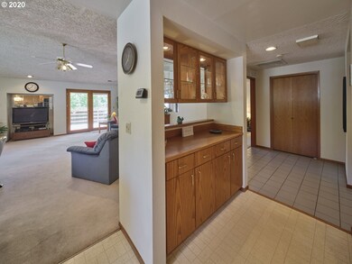 Butler's Pantry