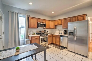 67 Dakota St unit 3, Dorchester Center, MA 02124 - photo 3