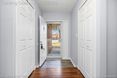 20530 Secluded Ln, Southfield, MI 48075 - photo 4