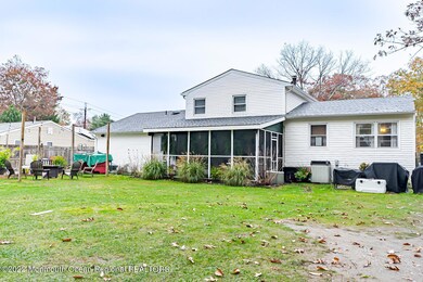 8 Country Club Blvd, Little Egg Harbor Township, NJ 08087 - photo 6