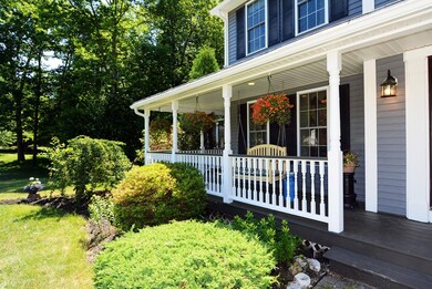 15 Crestview Dr, Rutland, MA 01543 - photo 4