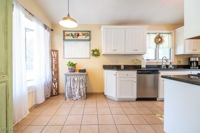 26727 Locust Dr, Olmsted Falls, OH 44138 - photo 2