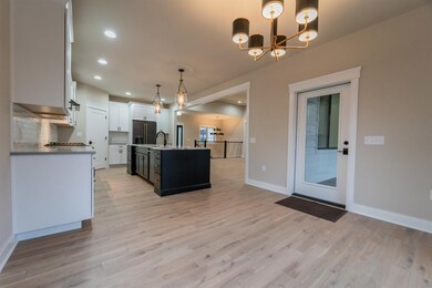 943 Sylvia Ln, Crown Point, IN 46307 - photo 7