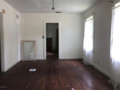 5767 Firestone Rd, Jacksonville, FL 32244 - photo 4