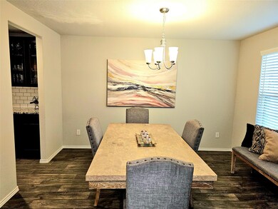 Formal Dining room or can be used as a study/offic