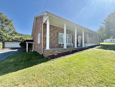 2282 Seneca Trail S, Peterstown, WV 24963 - photo 2