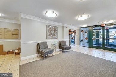 Dominion Heights unit 106, Arlington, VA 22207 - photo 3