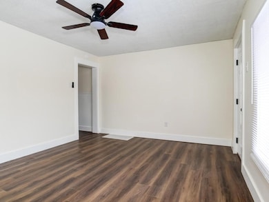 229 Spaulding St, Aliquippa, PA 15001 - photo 6