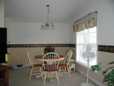 3 Blackbird Ct, Bechtelsville, PA 19505 - photo 3