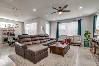 6591 Arborist Ln, Dallas, TX 75214 - photo 4