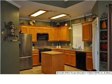 6441 Windwood Dr, Zachary, LA 70791 - photo 3