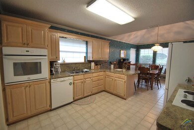 209 First Crossing Ln, Tyler, TX 75703 - photo 7